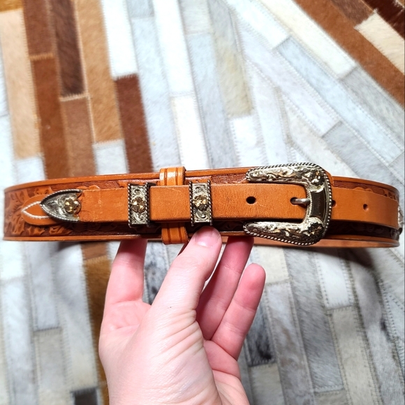 Sunset Trails Sterling/10kt. Belt with Genuine Carved Leather main image 11